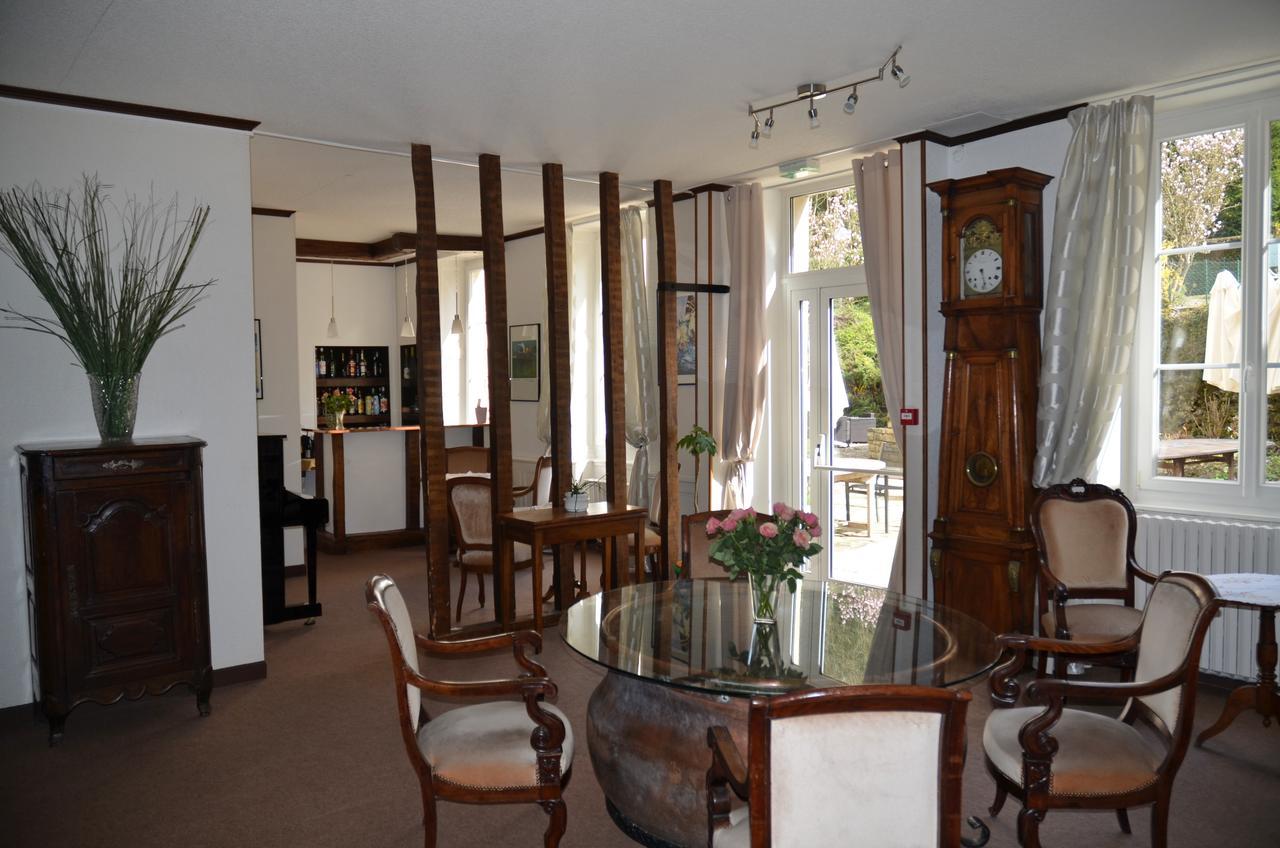 Hotel Et Studios D'Orfeuil Bourbonne-les-Bains Esterno foto
