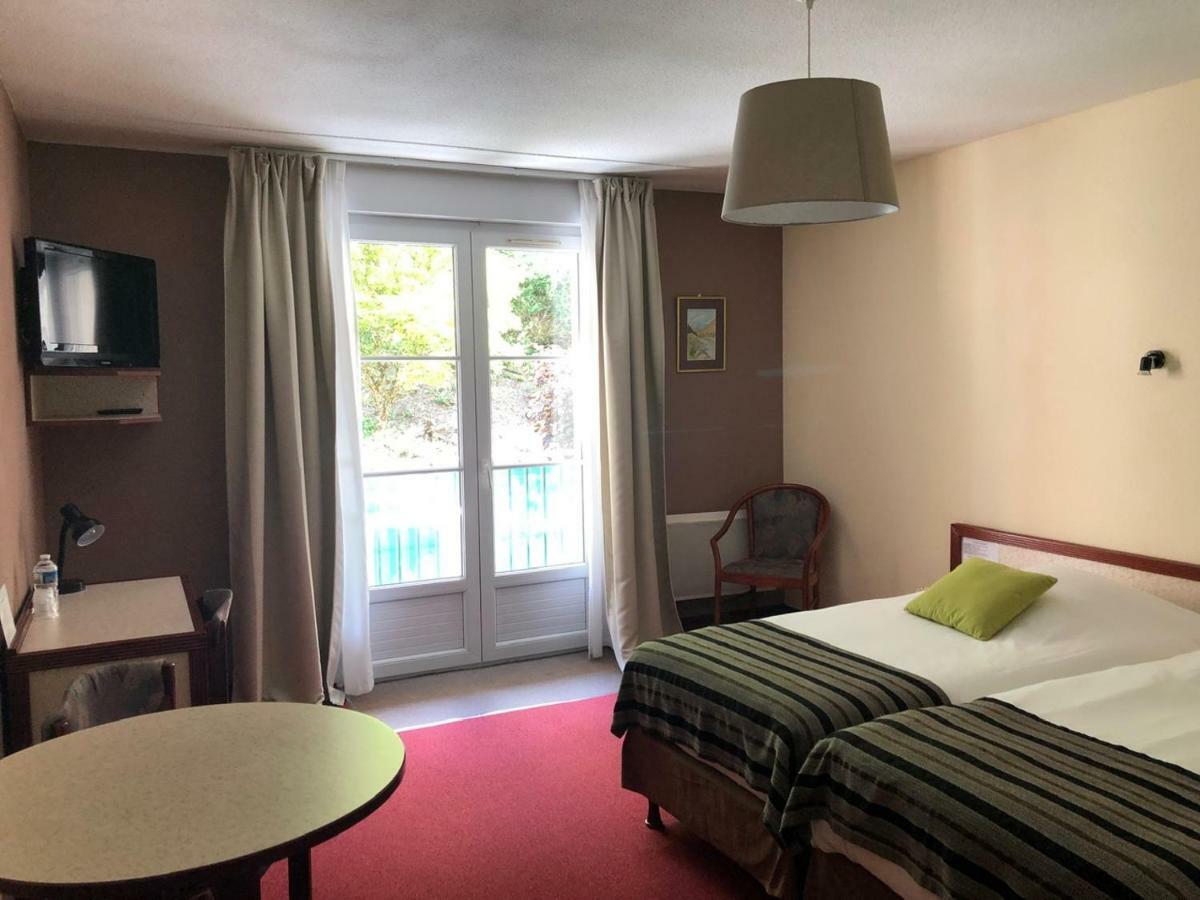 Hotel Et Studios D'Orfeuil Bourbonne-les-Bains Esterno foto